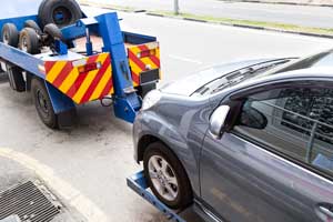 Ancsa carro attrezzi che soccorre un'auto